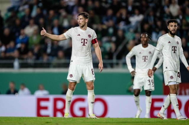 必发体育-单薄阵容逼出惊喜连连，图赫尔与其抱怨不如整活