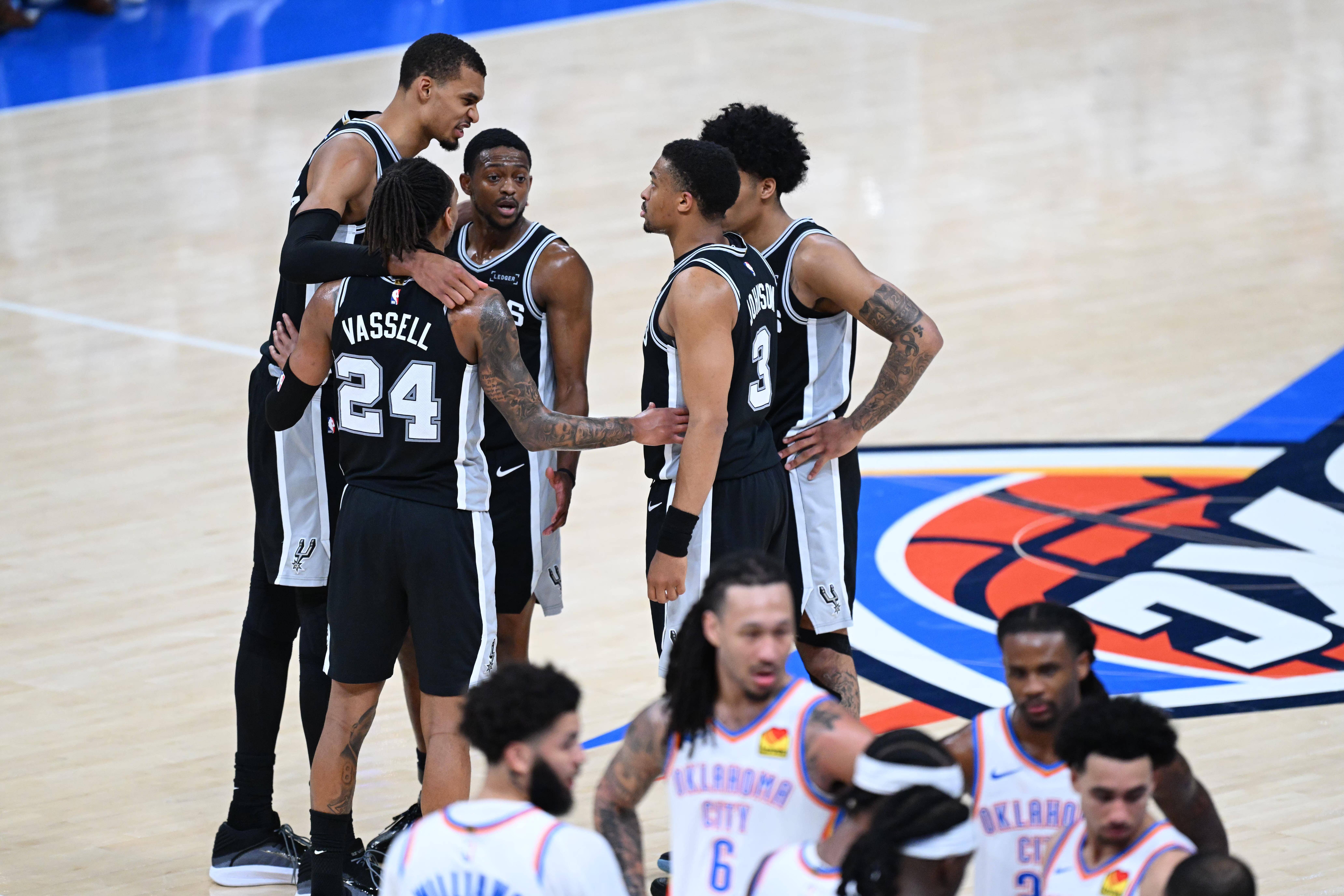 必发下载-若马刺晋级则NBA连续8年不同总冠军 且西部连续7年不同队进总决赛